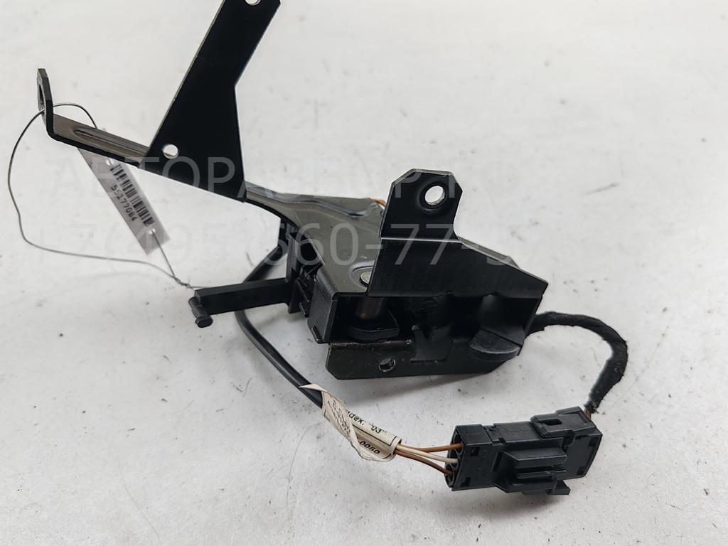 Замок багажника