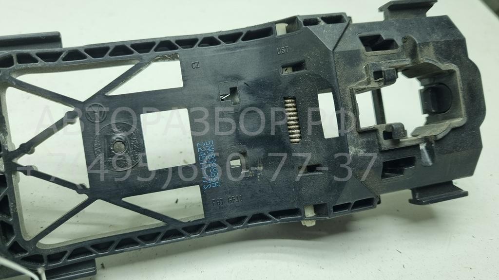 Кронштейн ручки