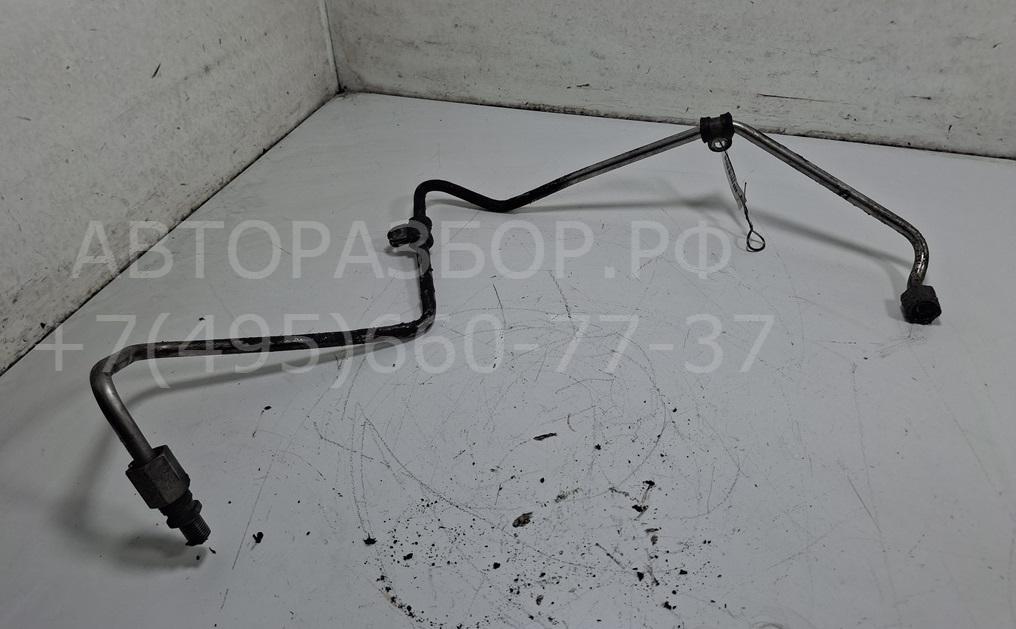 Трубка масляная