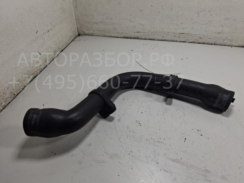 Патрубок радиатора