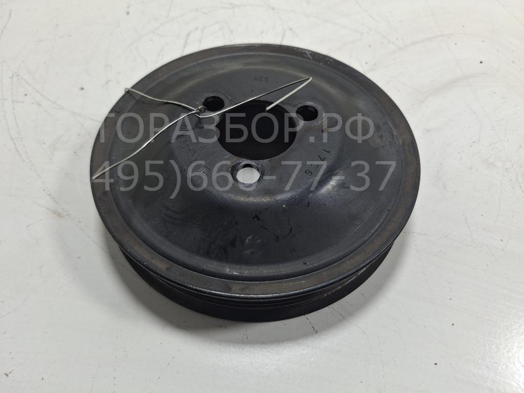 Шкив водяного насоса (помпы)