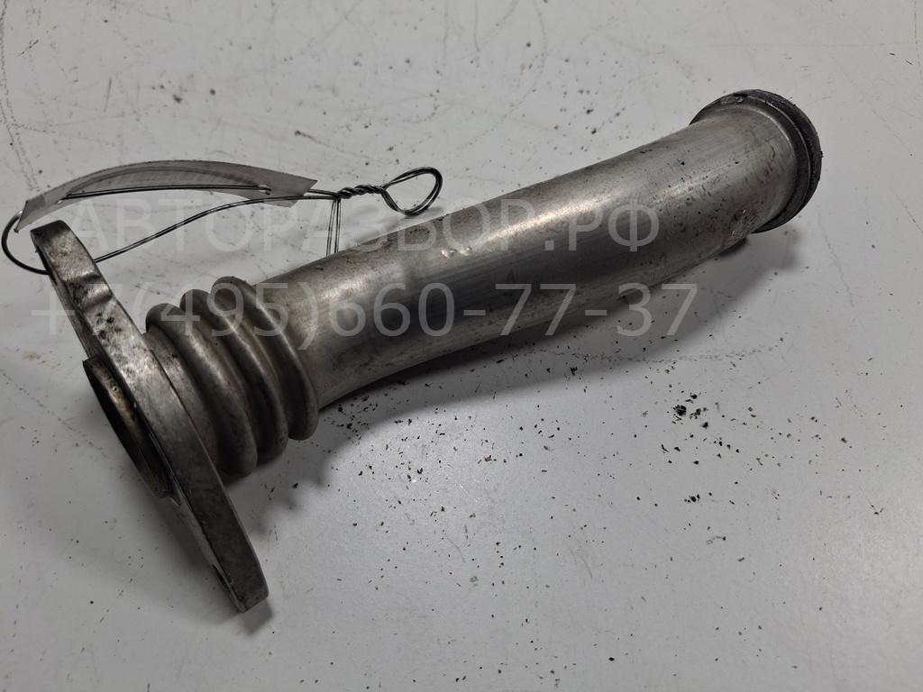 Трубка системы охлаждения