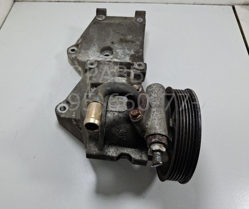 Насос ГУР (гидроусилитель руля)