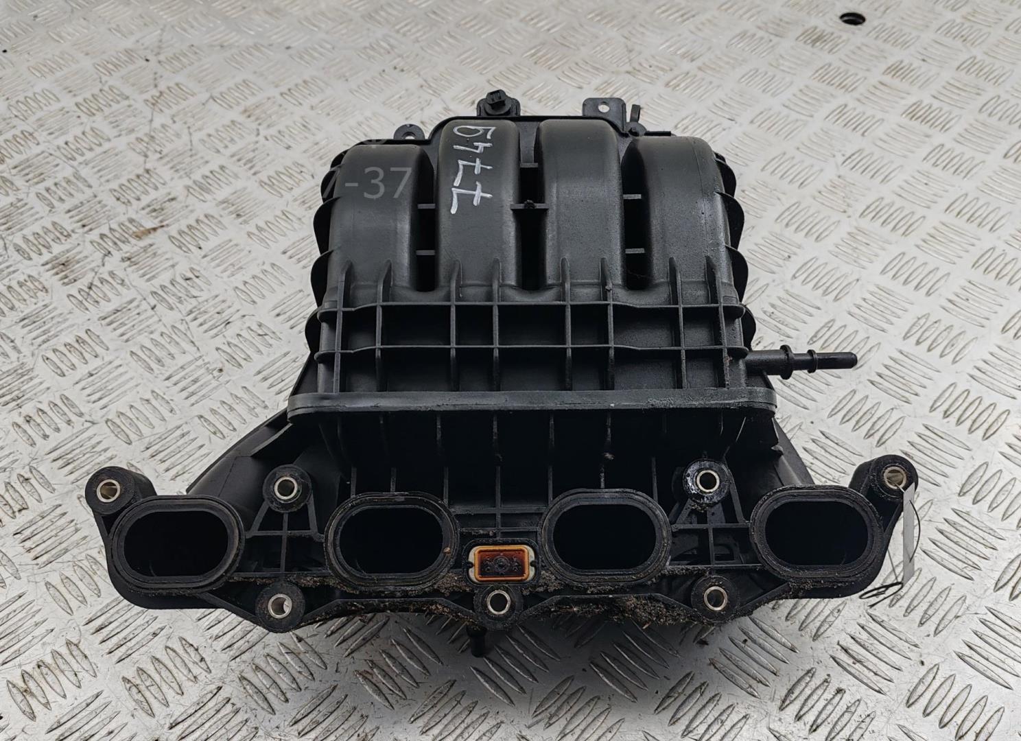 Коллектор впускной