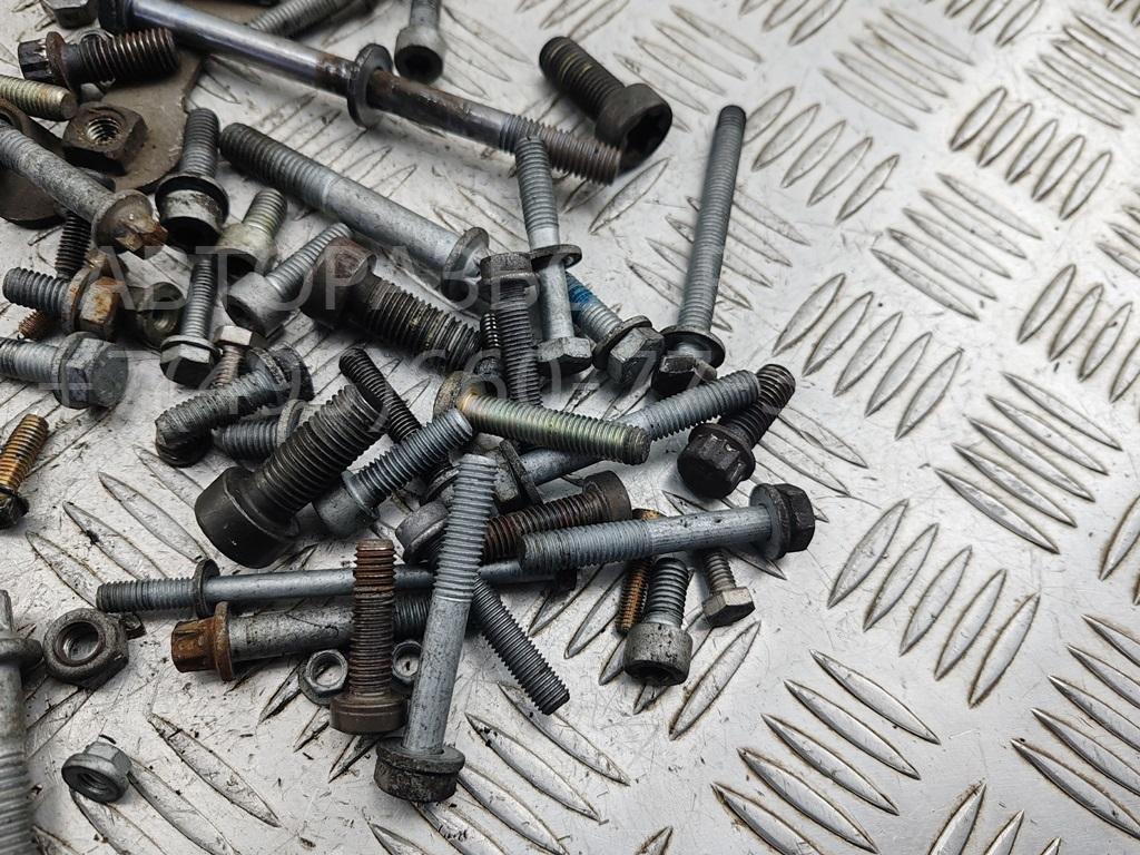 Болт коленвала