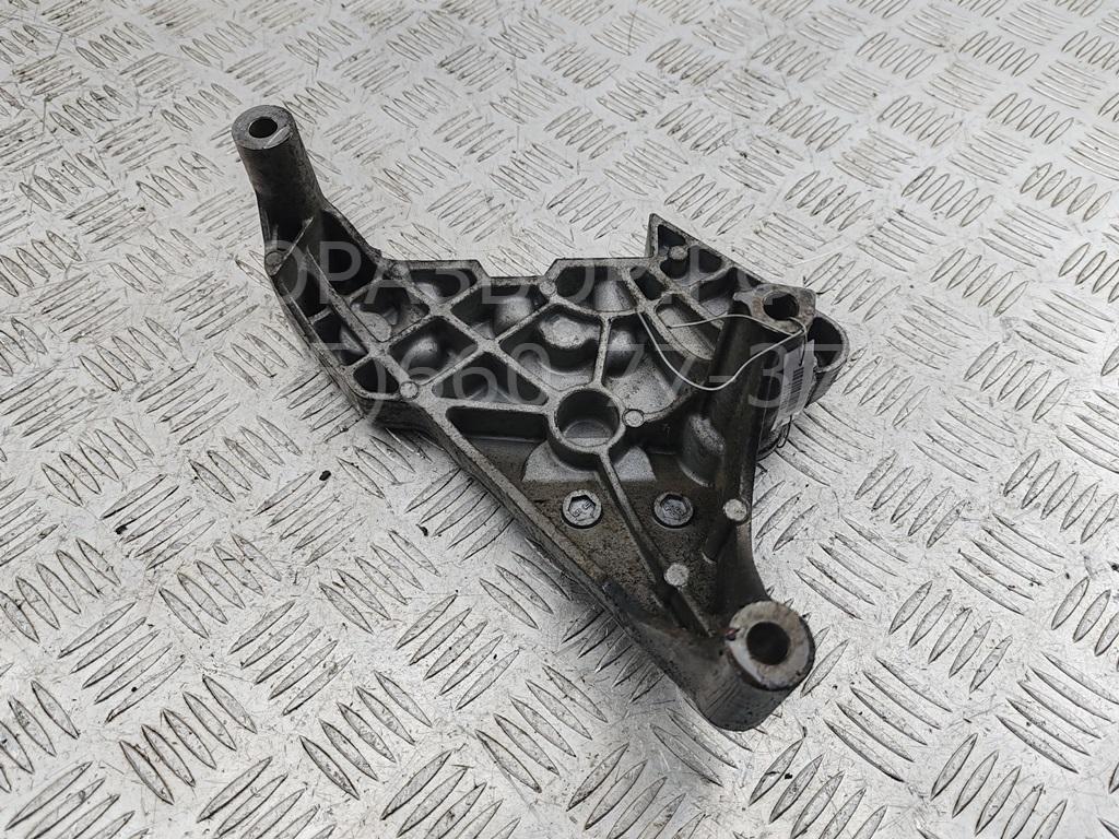 Опора двигателя