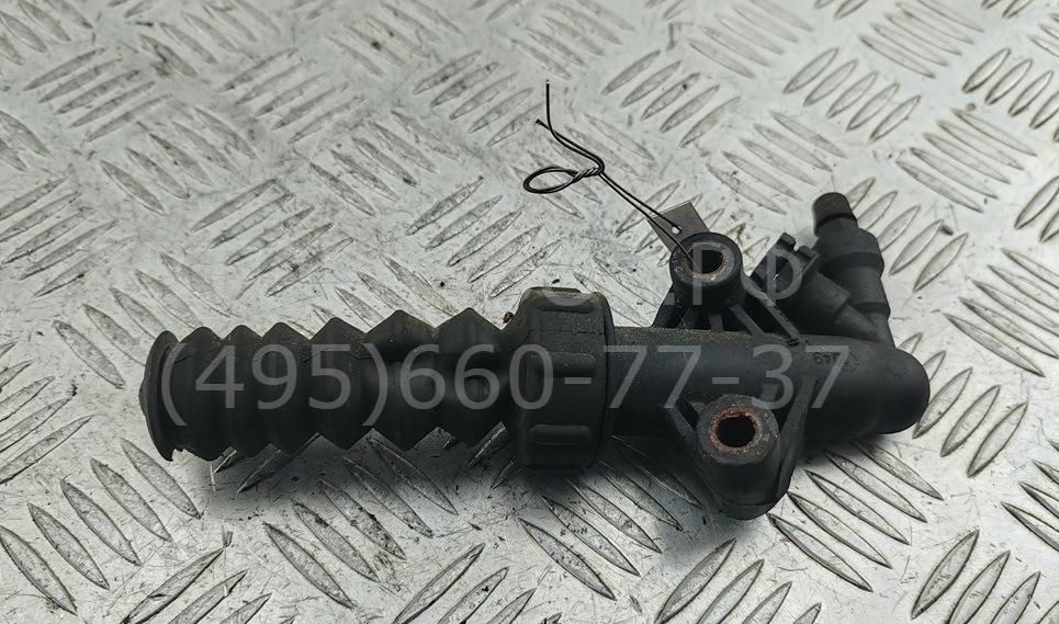 Цилиндр сцепления рабочий