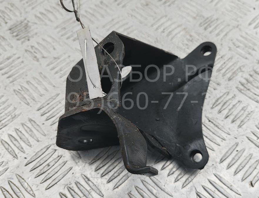 Опора двигателя