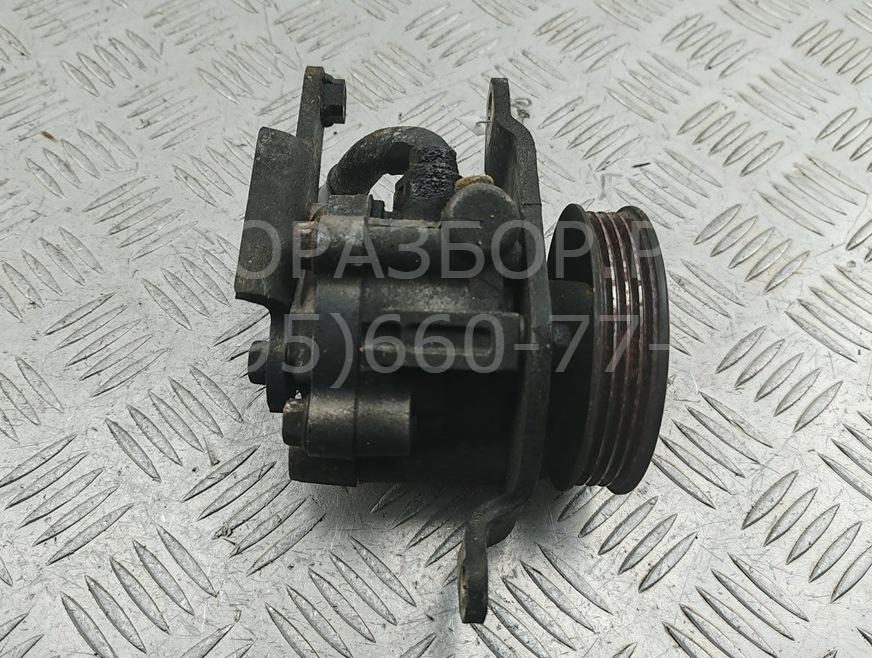 Насос ГУР (гидроусилитель руля)