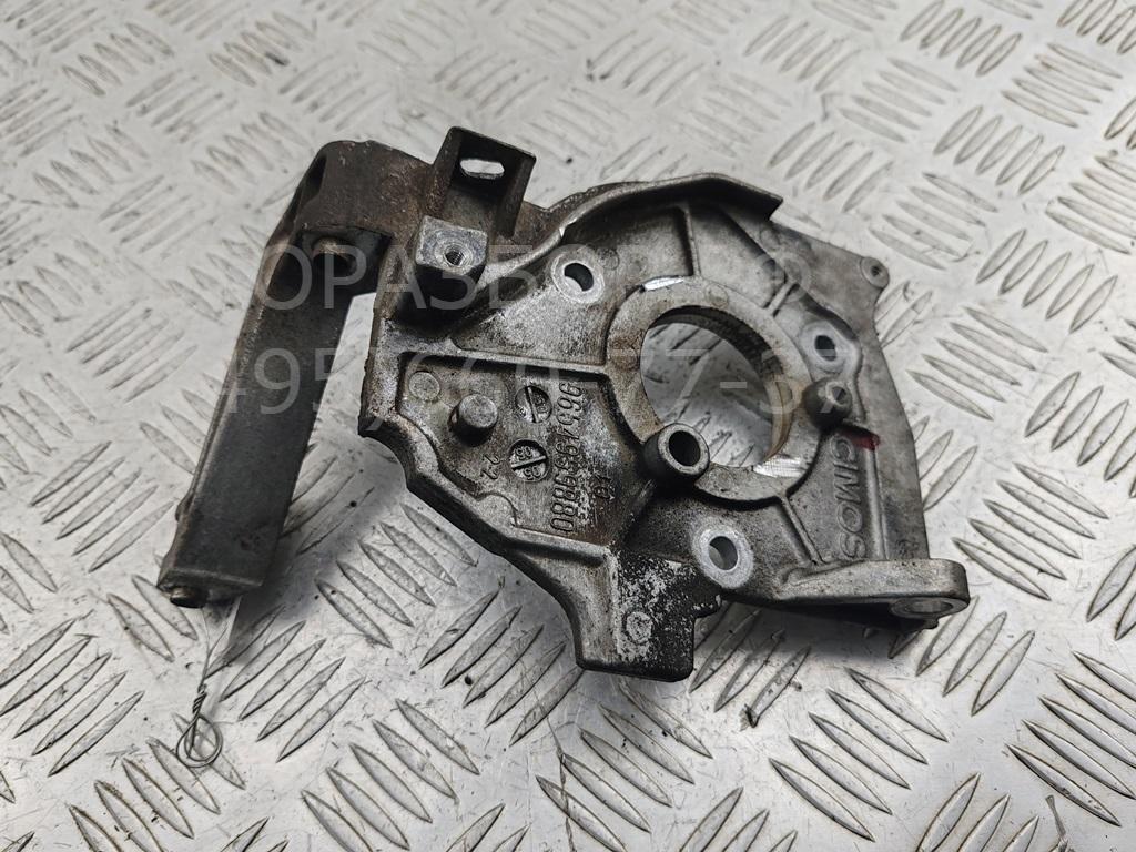 Кронштейн ТНВД