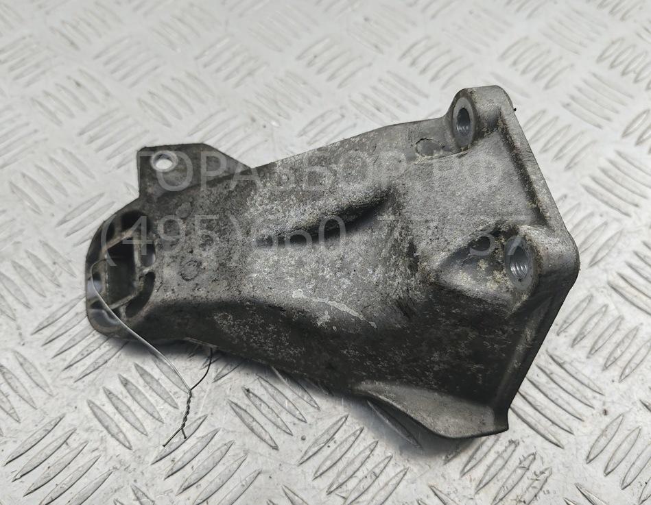 Опора двигателя