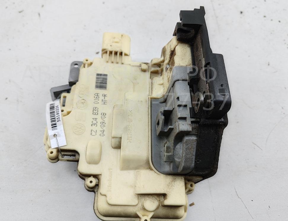 Замок двери задней правой