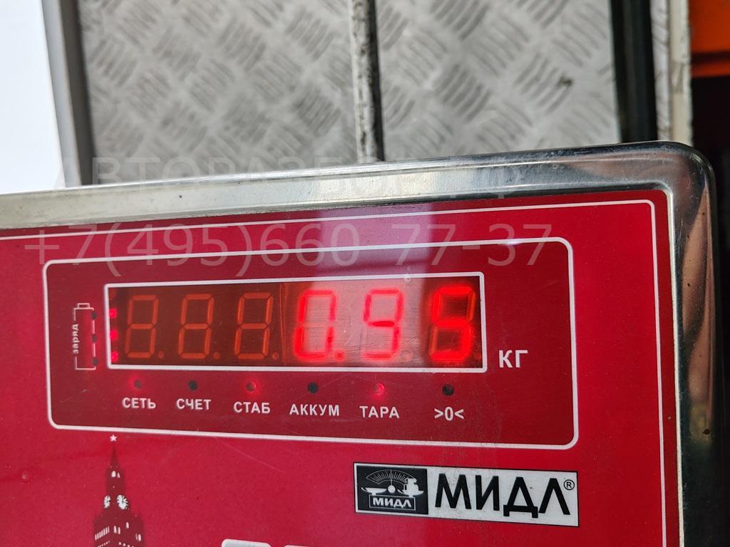 Петля двери