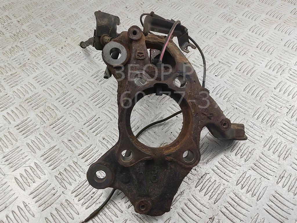 Кулак поворотный передний левый