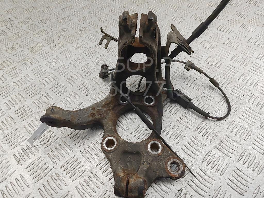 Кулак поворотный передний левый