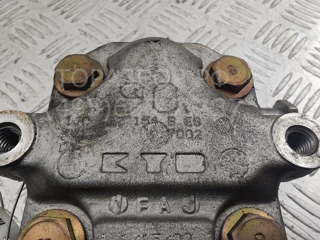 Насос ГУР (гидроусилитель руля)