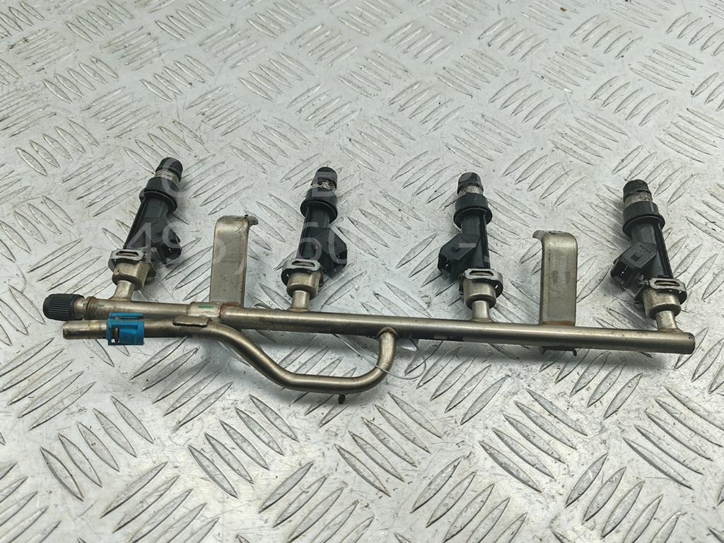 Рейка топливная (рампа)