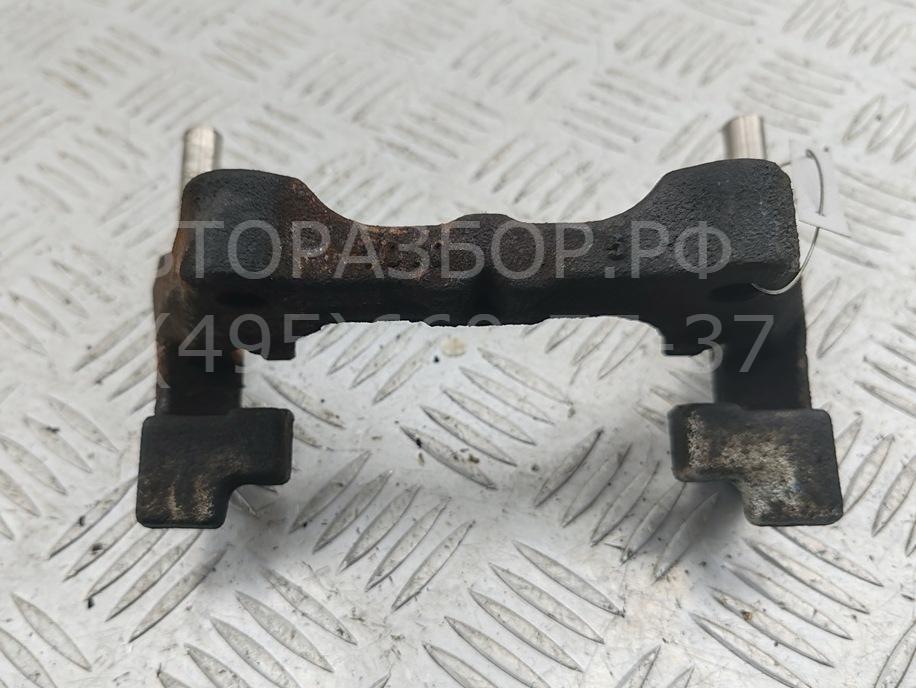 Скоба суппорта заднего