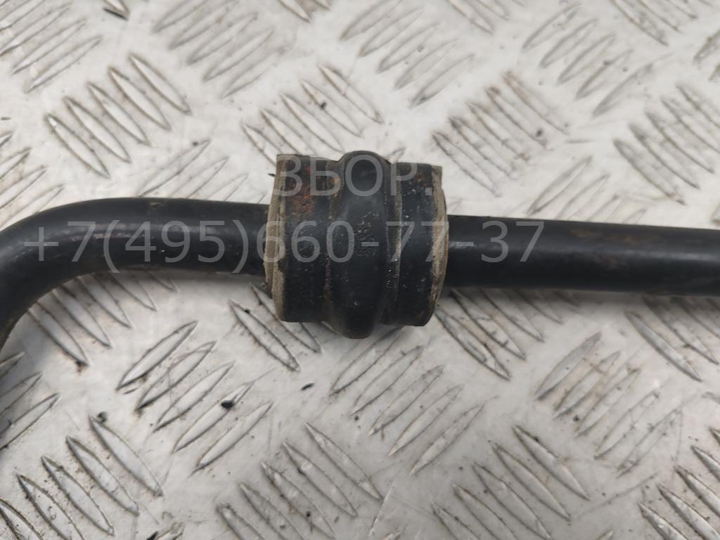 Стабилизатор передний