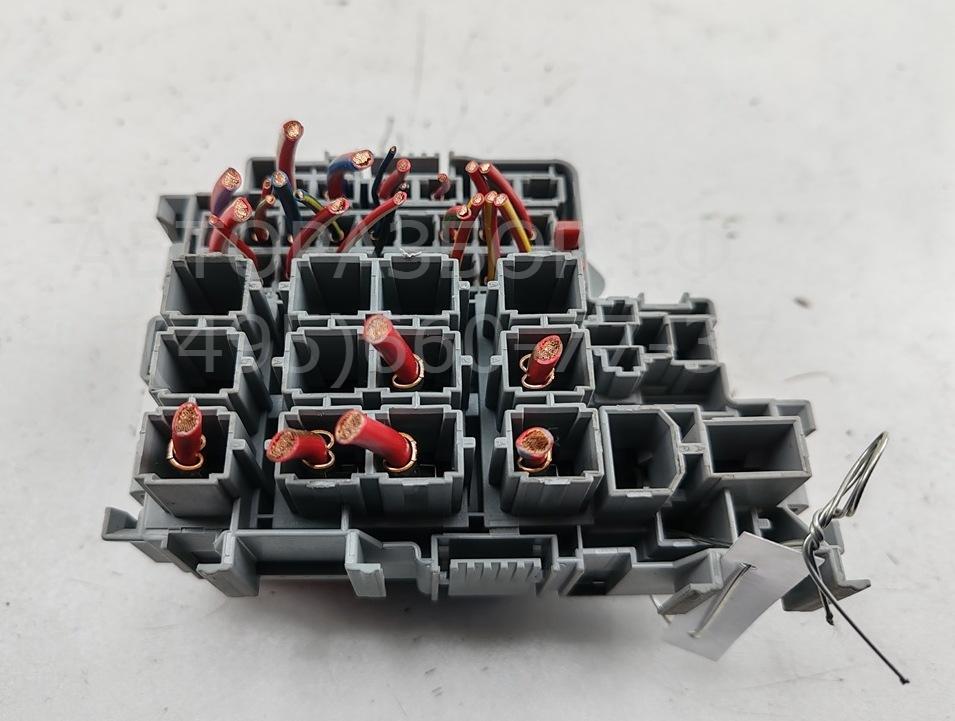 Блок предохранителей