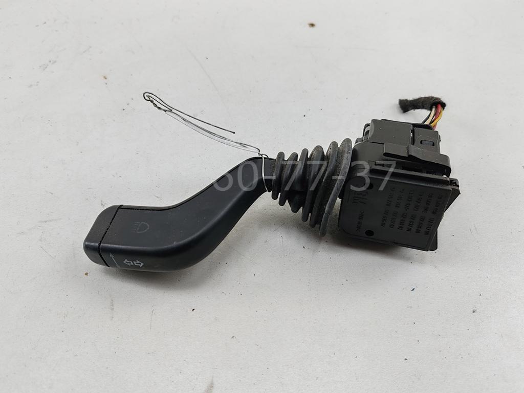 Переключатель поворотов подрулевой