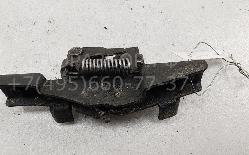 Замок капота