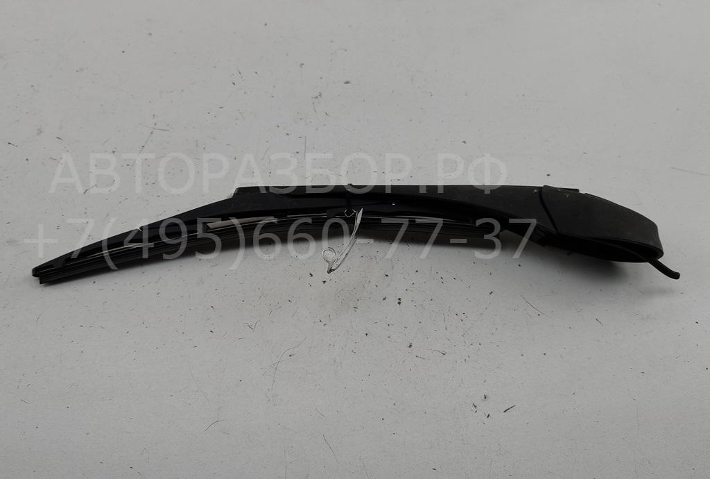 Поводок стеклоочистителя заднего