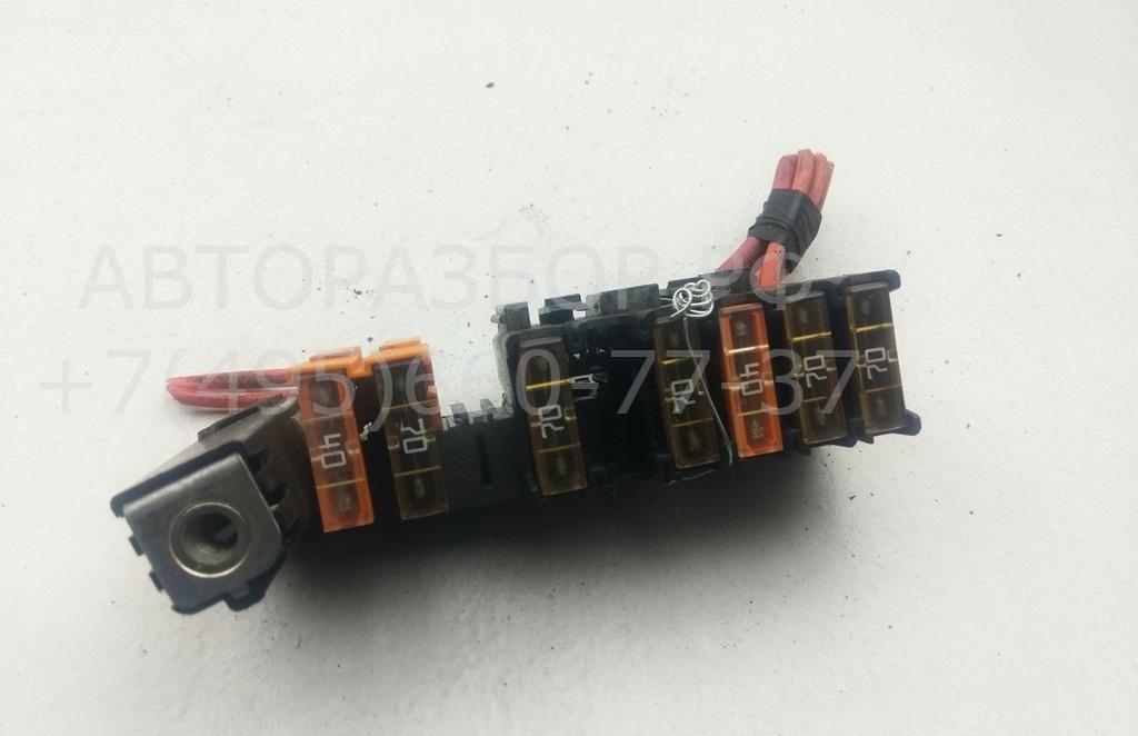 Блок предохранителей