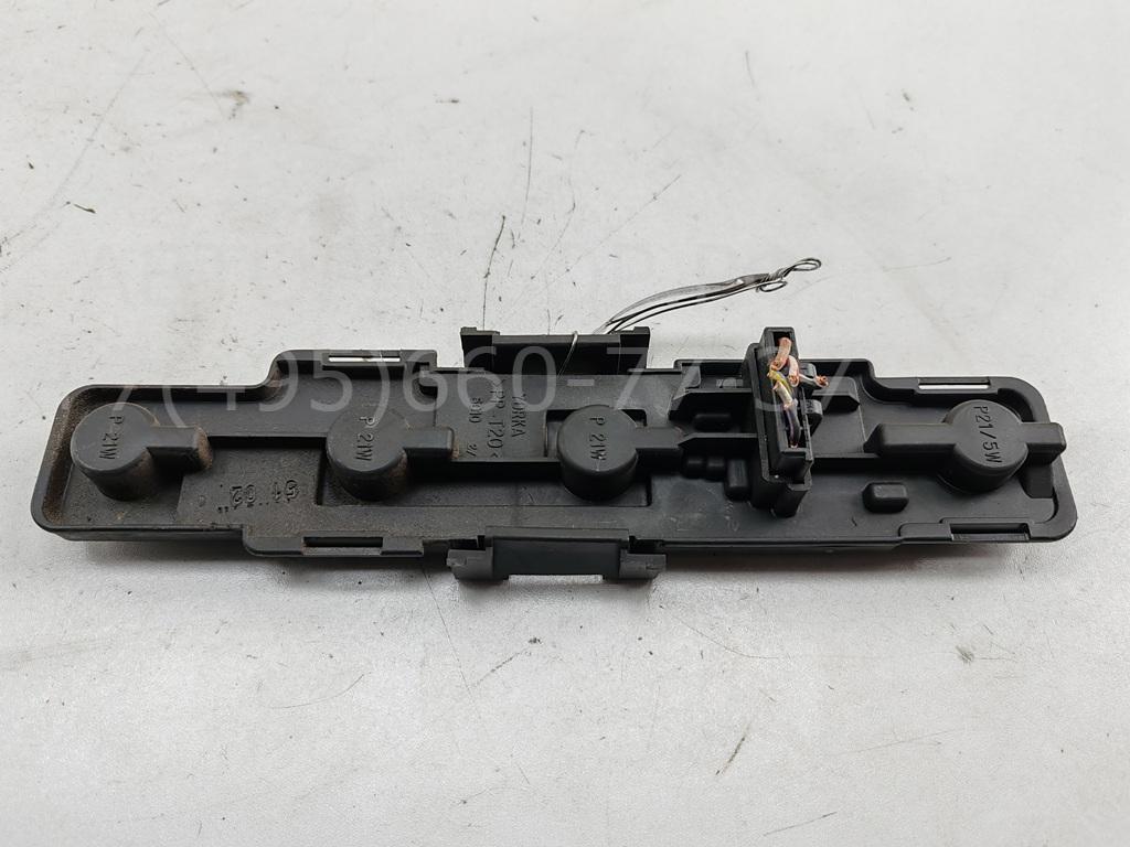 Плата заднего фонаря левого