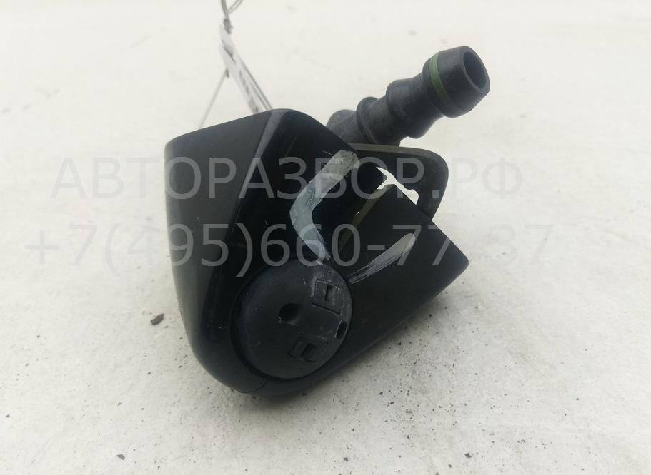 Форсунка омывателя фары