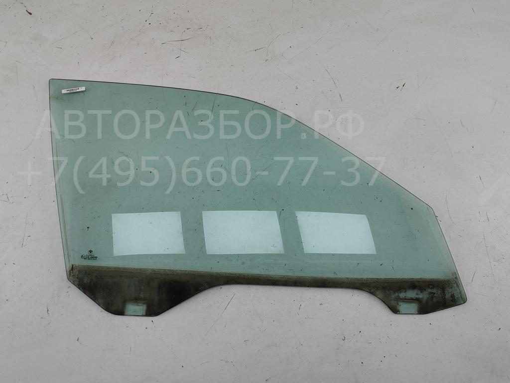 Стекло двери передней правой