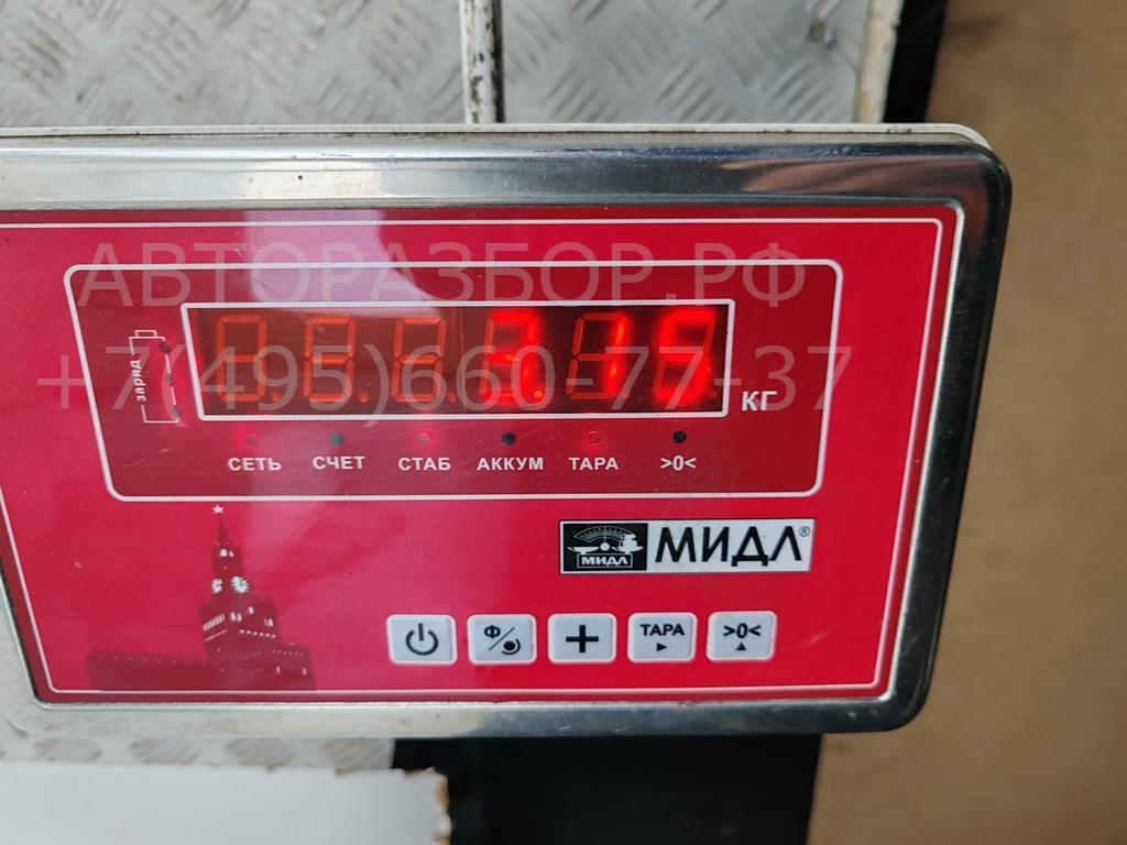 Стекло двери передней правой