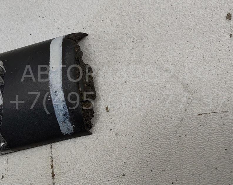 Накладка двери передней правой