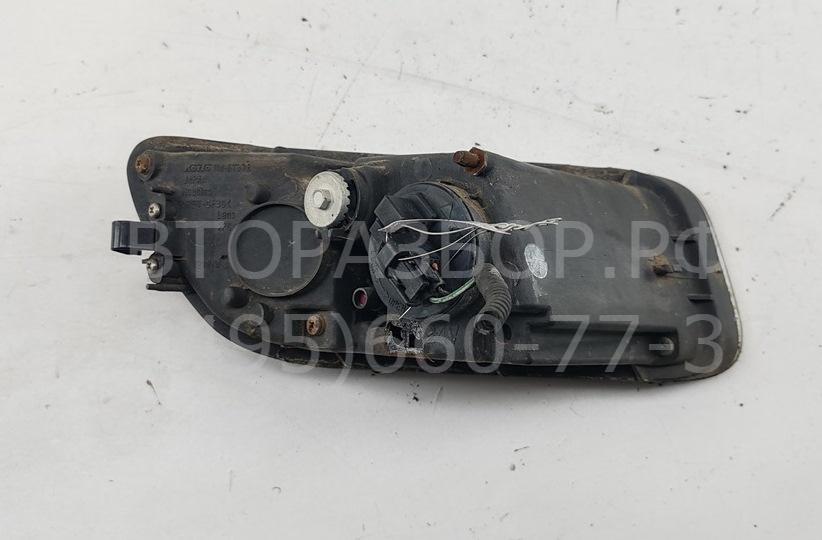 Фара противотуманная левая