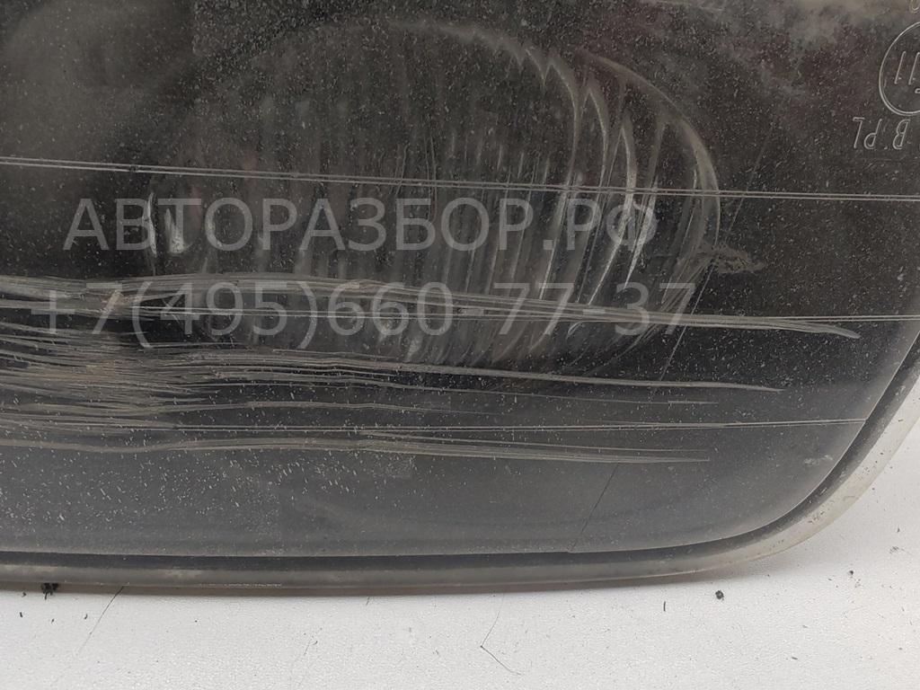Фара противотуманная левая