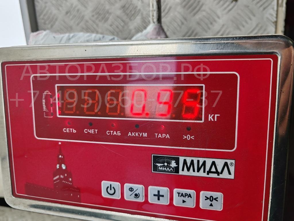 Стекло двери задней правой (форточка)