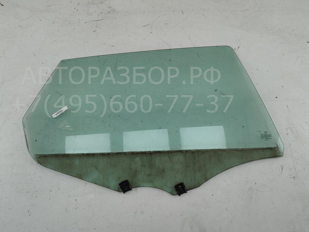 Стекло двери задней правой