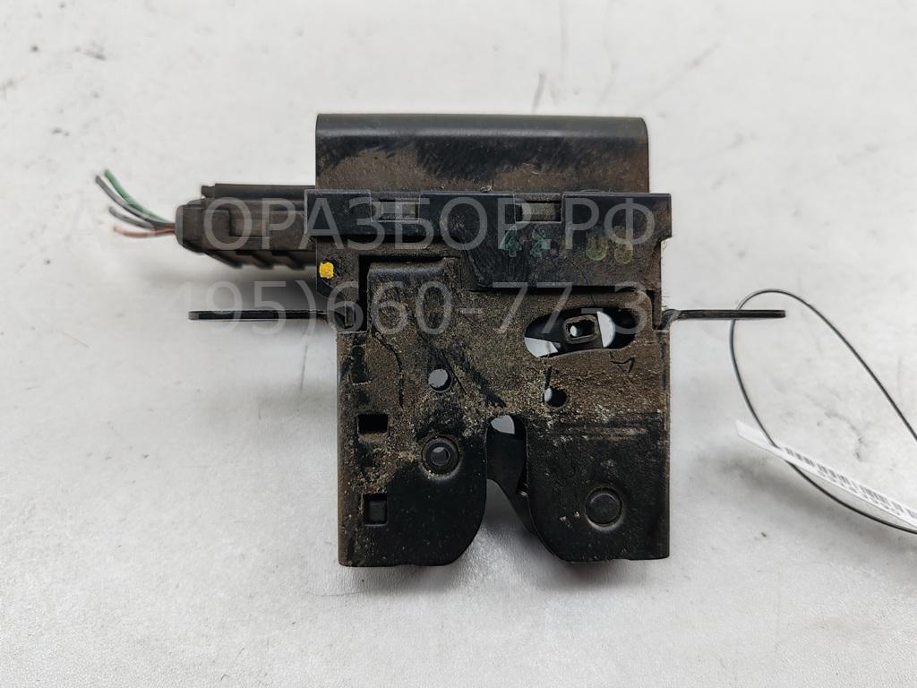 Замок багажника