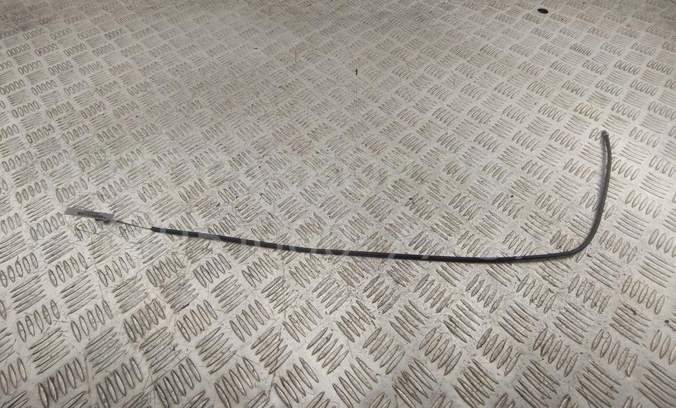 Трос открывания капота