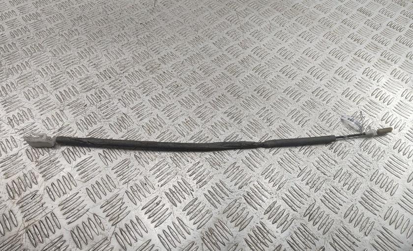 Трос открывания двери