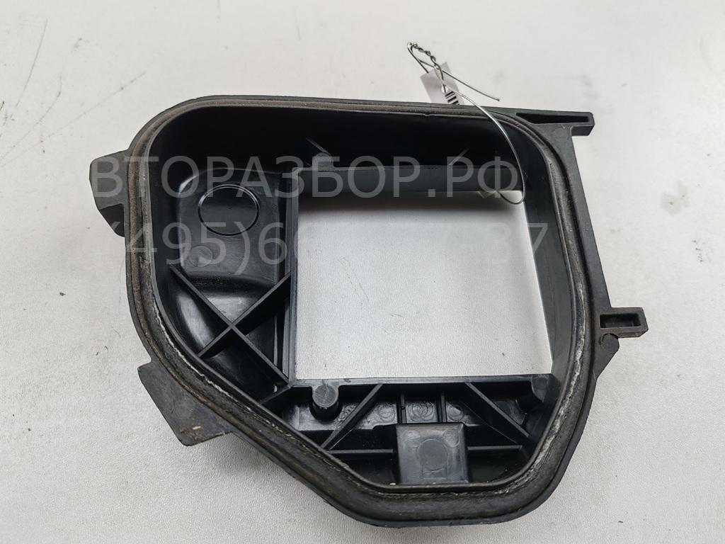 Крышка фары левой