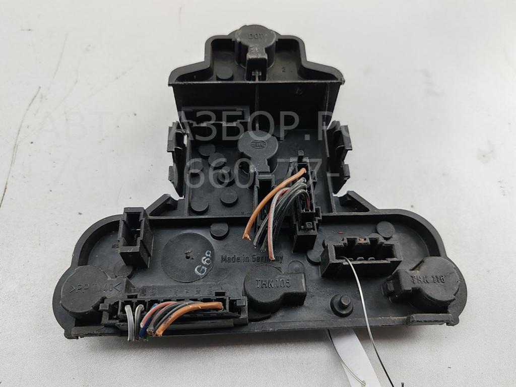 Плата заднего фонаря левого