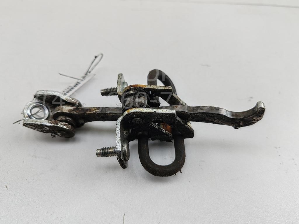 Ограничитель двери