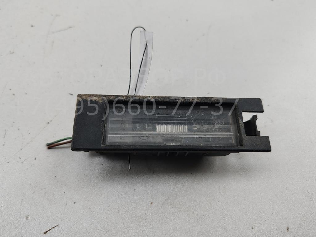 Фонарь подсветки номера