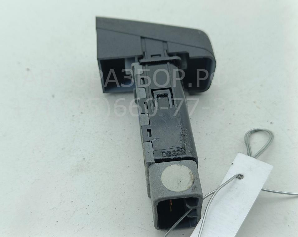 Кнопка обогрева сидений