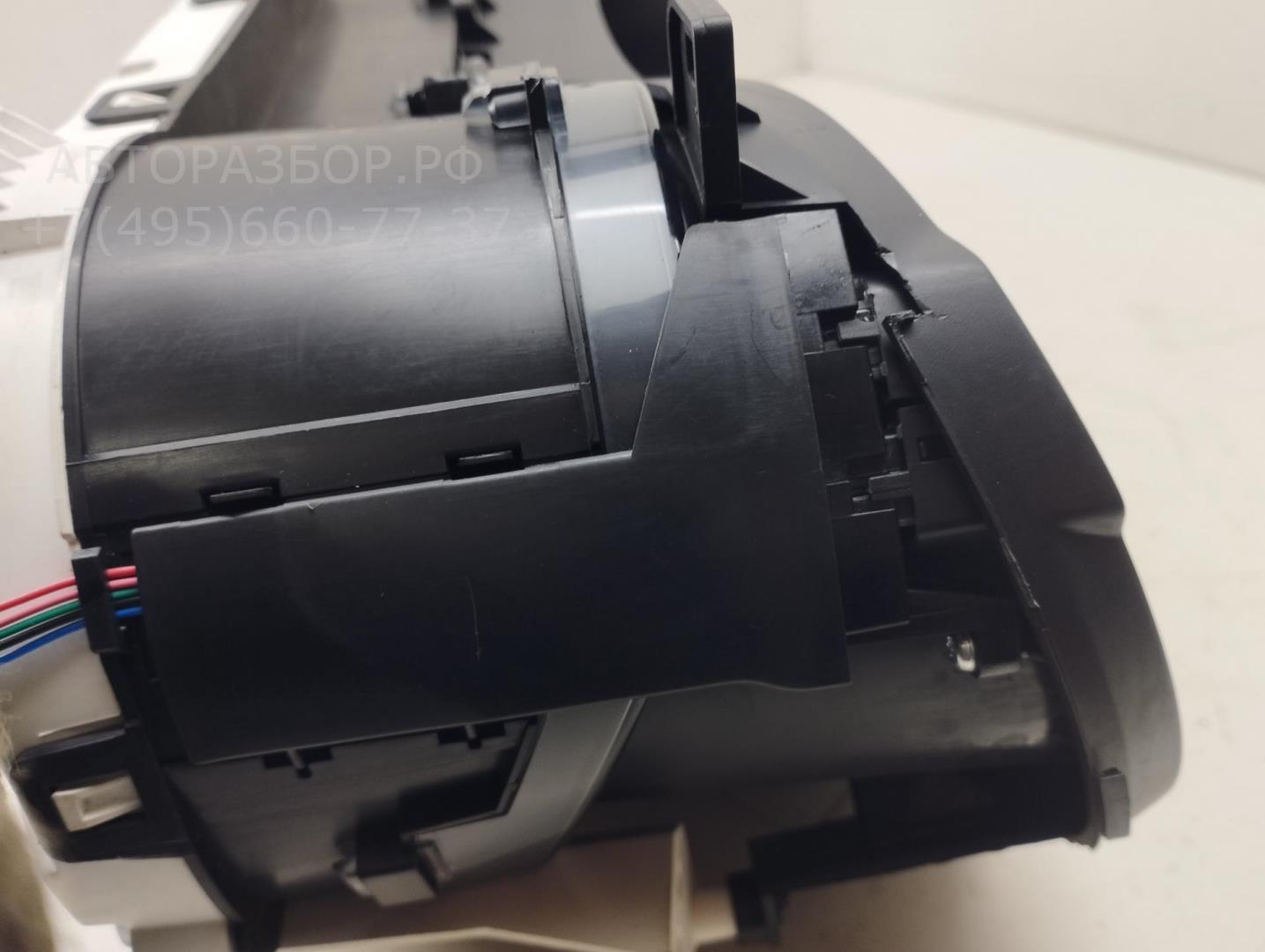 Панель приборов