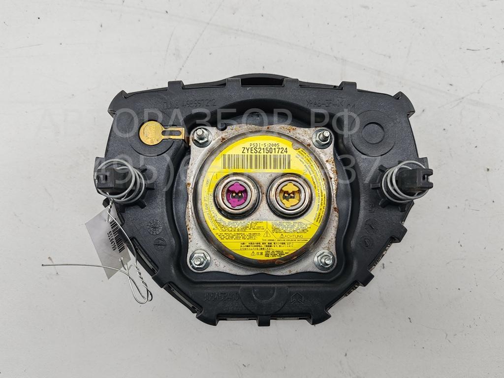 Подушка безопасности в рулевое колесо