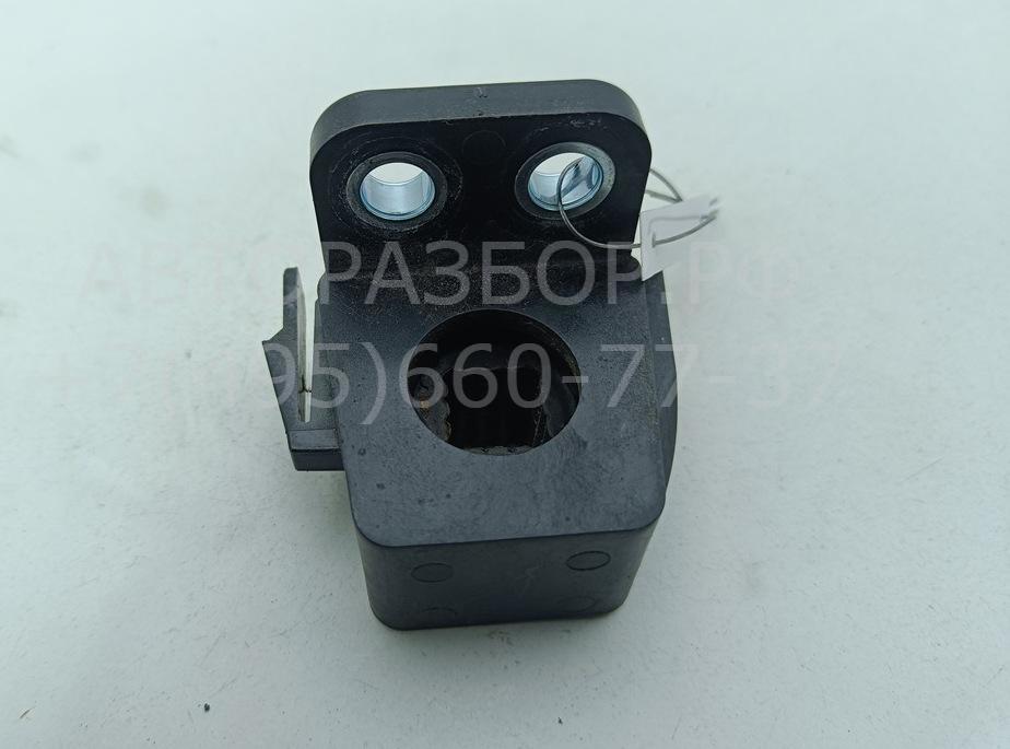 Кронштейн радиатора