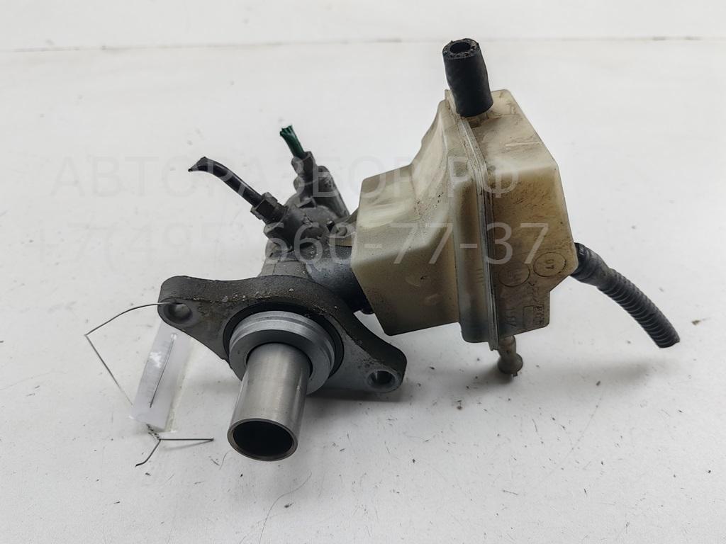 Цилиндр тормозной главный