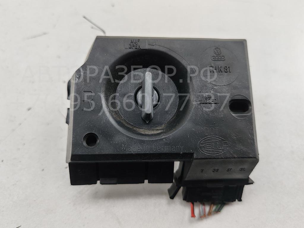 Плата заднего фонаря правого